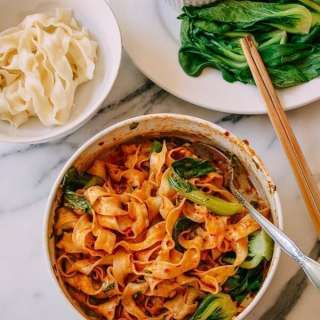 Hot Pot Sauce Noodles