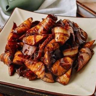 Braised Spring Bamboo Shoots - Yóu Mèn Sun 油焖笋
