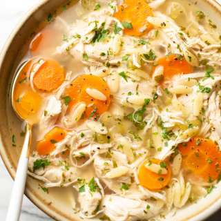 Crockpot Lemon Chicken Orzo Soup
