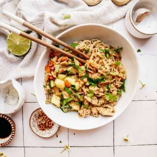 20-Minute Vegan Ramen Noodles and Tuna + Spicy Peanut Sauce