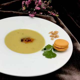 Curried Cauliflower Soup