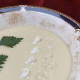 Cauliflower Cream Soup (Crème Dubarry)