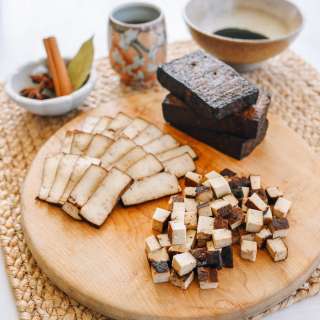 Pressed Firm Tofu (豆腐干)
