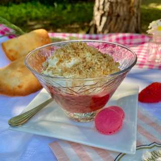 Individual Rhubarb Crumble