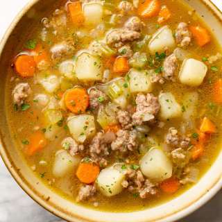 Simple Bratwurst Soup
