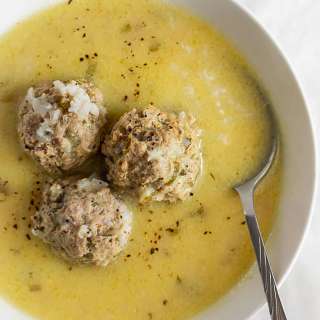 Easy Meatball Soup With Rice (Youvarlakia Avgolemono)