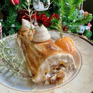 Ice Cream Yule Log with Chestnut and Clementine
