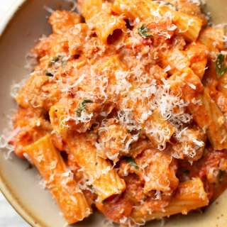Easy Sausage Rigatoni