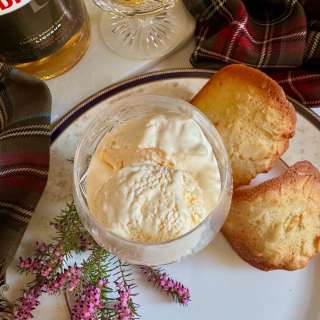 No Churn Ice Cream with Drambuie Whisky Liqueur
