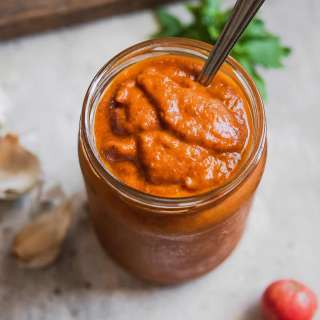 Roasted Tomato Sauce With Garlic