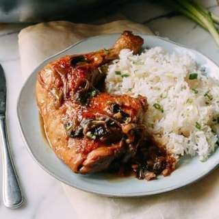 Sticky Oyster Sauce Chicken