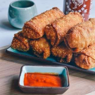 Copycat Takeout Egg Rolls