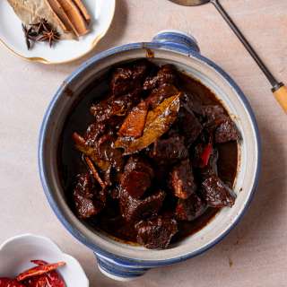 Red Braised Beef (红烧牛肉)