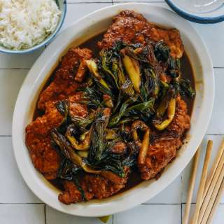 Braised Pork Chops, Shanghai-Style