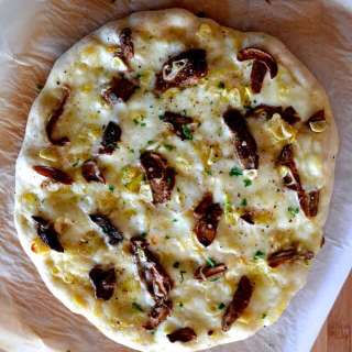 Wild Mushroom & Garlic White Pizza (and Fool-proof Pizza Dough!)