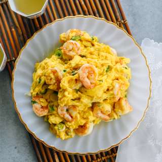 Shrimp and Eggs Cantonese Style