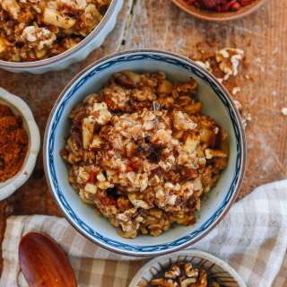 Apple Cinnamon Oatmeal