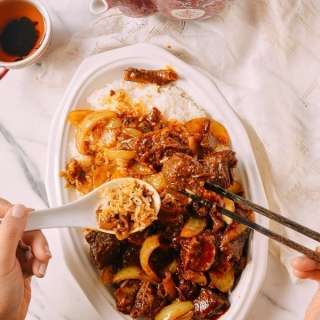 Instant Pot Braised Curry Beef