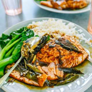 Glazed Salmon, Hongshao-Style