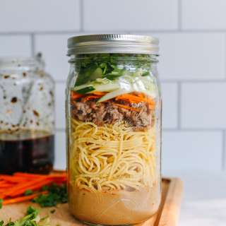 Mason Jar Cold Noodles (Meal Prep!)