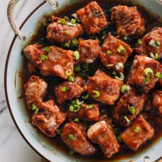 Steamed Pork Ribs with Fermented Red Bean Curd