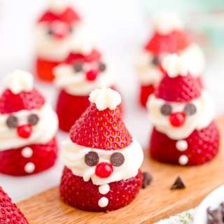 Easy Santa Strawberries Recipe