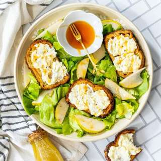 Salade de Chèvre Chaud