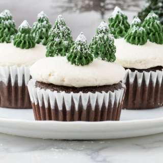 Winter Mint Chip Cupcakes