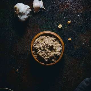 Walnut Skordalia