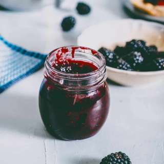 Blackberry Jam without Pectin