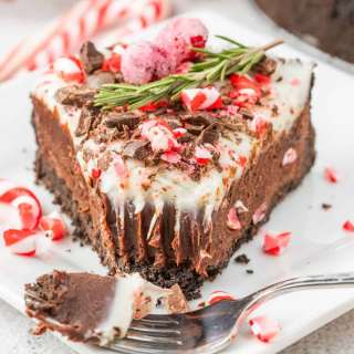 Chocolate Ganache Candy Cane Tort