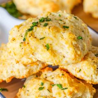 Homemade Cheddar Bay Biscuits