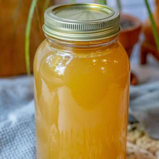 Slow Cooker Turkey Stock