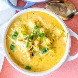 Easy Cheesy Chicken and Broccoli Soup Recipe