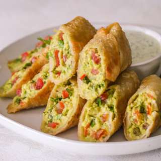 Easy Avocado Egg Rolls