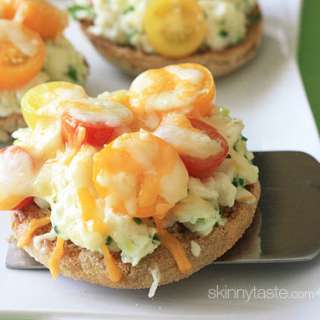 Eggs and Tomato Breakfast Melts