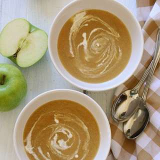 Caramelized Apple Onion Soup 