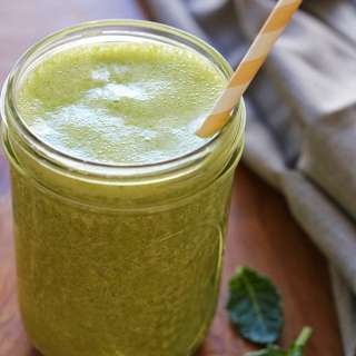 Kale, Banana, Chia, Hemp Superfood Smoothie