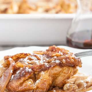 Upside Down Apple French Toast Bake (Make-ahead!)