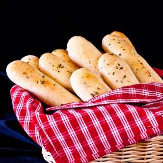 How to Make Olive Garden Style Breadsticks