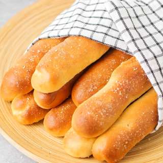 Olive Garden Breadsticks Recipe