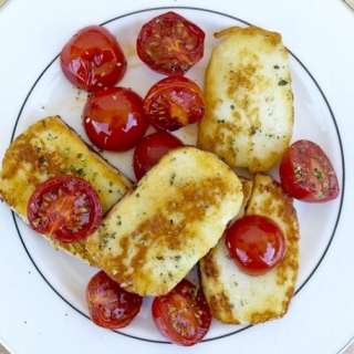 Fried Halloumi Cheese with Cherry Tomatoes