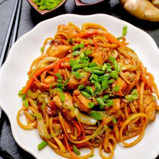Chicken Lo Mein