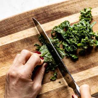 How to Cut Kale