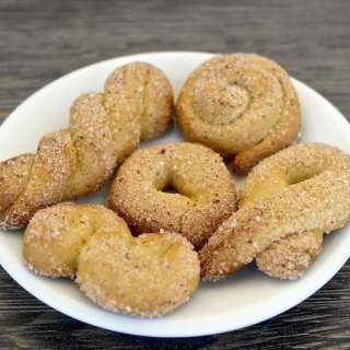 Greek Olive Oil Cinnamon Cookies – Kolourakia Lathiou