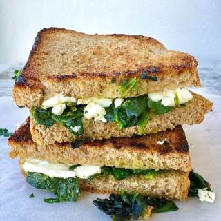 Grilled Feta and Spinach Sandwich