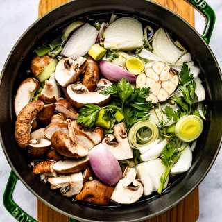 How to Make Vegetable Stock