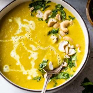 Roasted Acorn Squash Soup Recipe