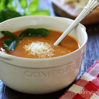 Creamy Slow Cooker Tomato Soup