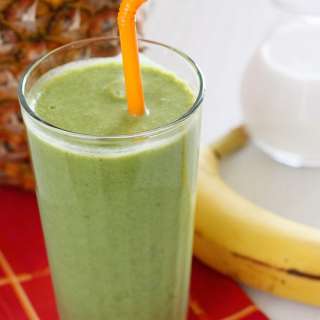 Skinny Green Tropical Smoothie